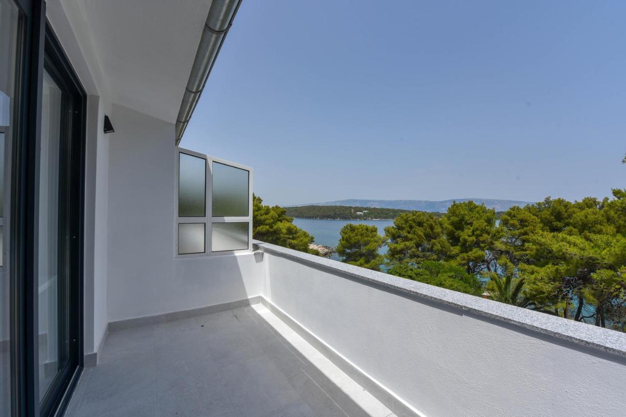 Lazaneo Seafront Apartments, Jelsa  Exterior photo