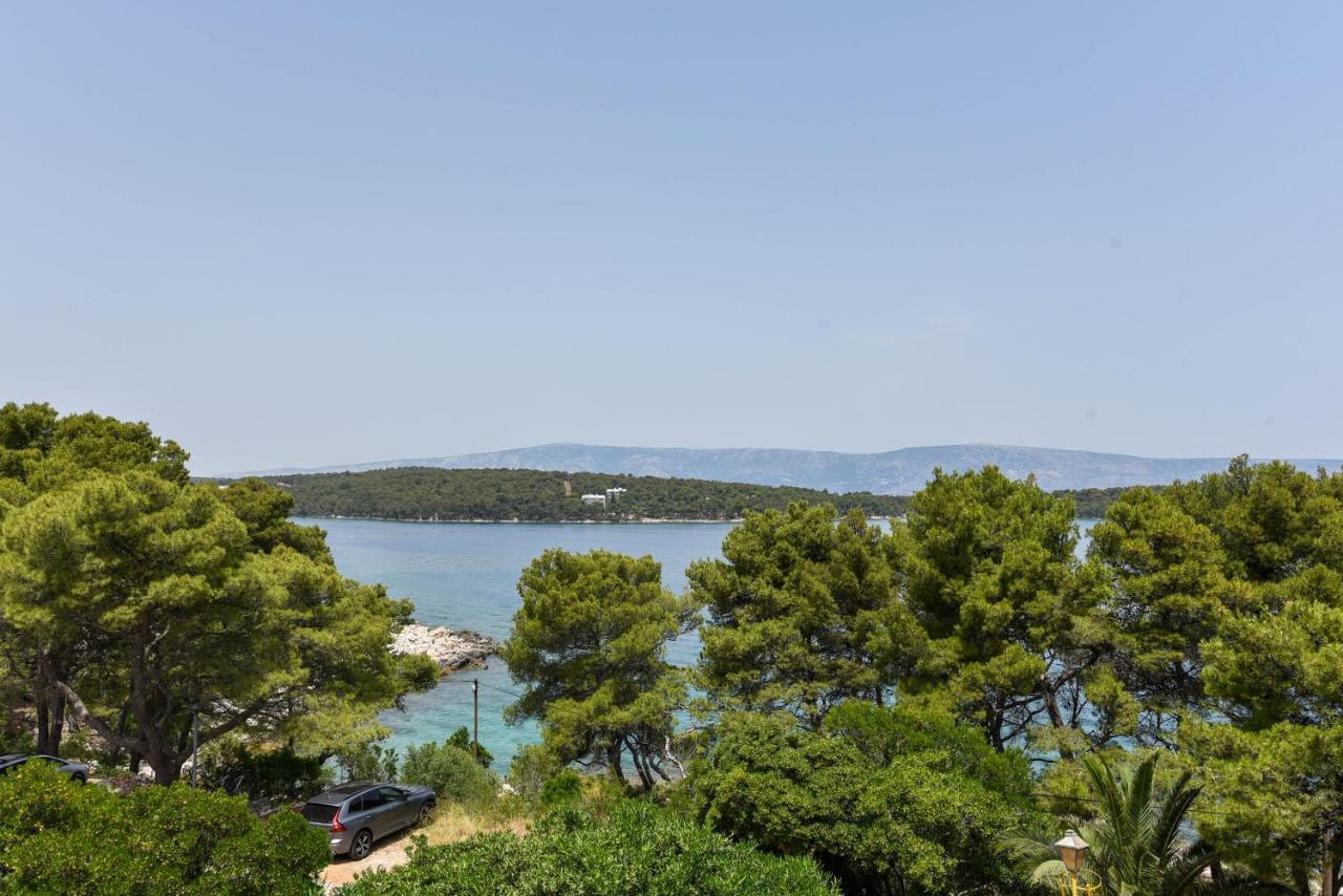 Lazaneo Seafront Apartments, Jelsa  Exterior photo
