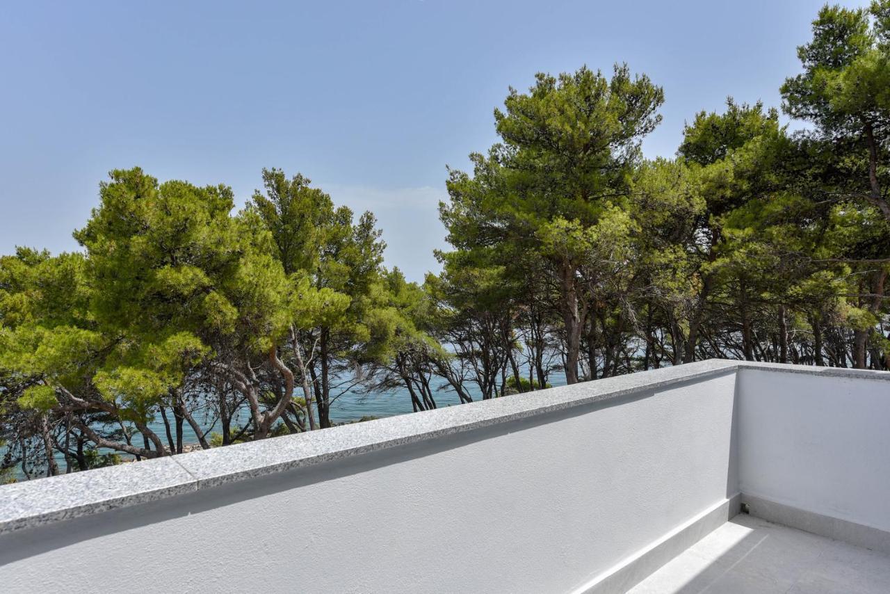 Lazaneo Seafront Apartments, Jelsa  Exterior photo